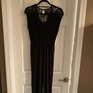 Women’s Pinc Black Lace Top Jumpsuit Size Large